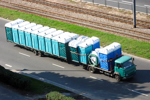 Best Local porta potty services  in Bellefontaine Neighbors, MO
